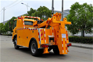 广汉高速路拖车费